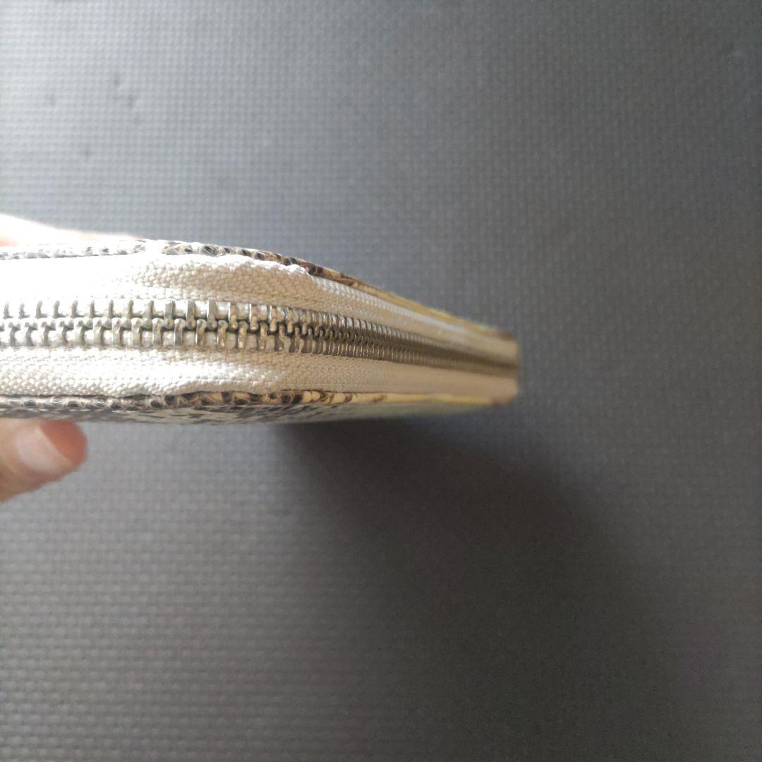 リザード　リングトカゲ長財布