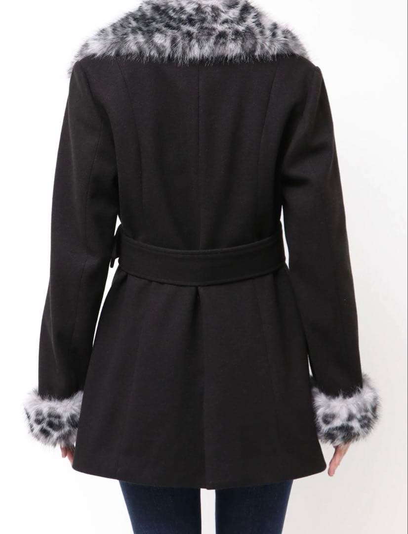 GYDA ベルト付きタイトファーコート