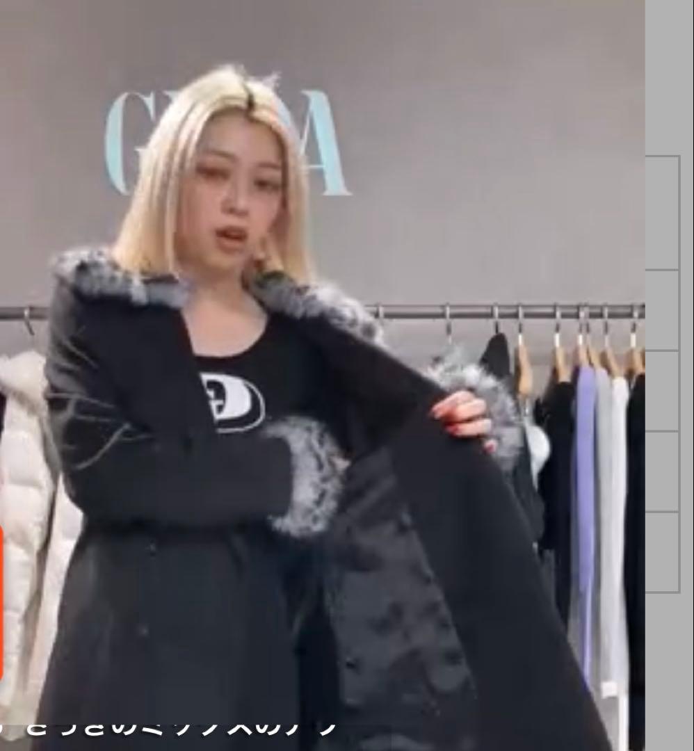 GYDA ベルト付きタイトファーコート