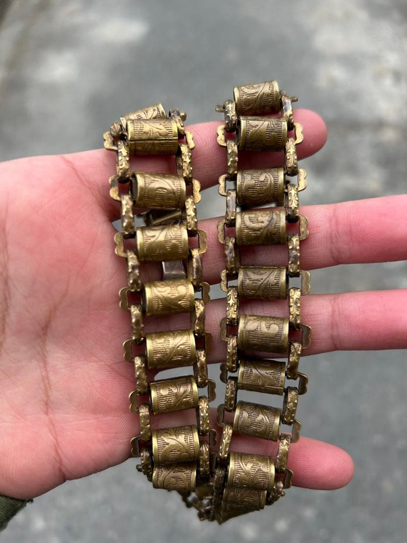 ウォレットチェーンソードチェーン