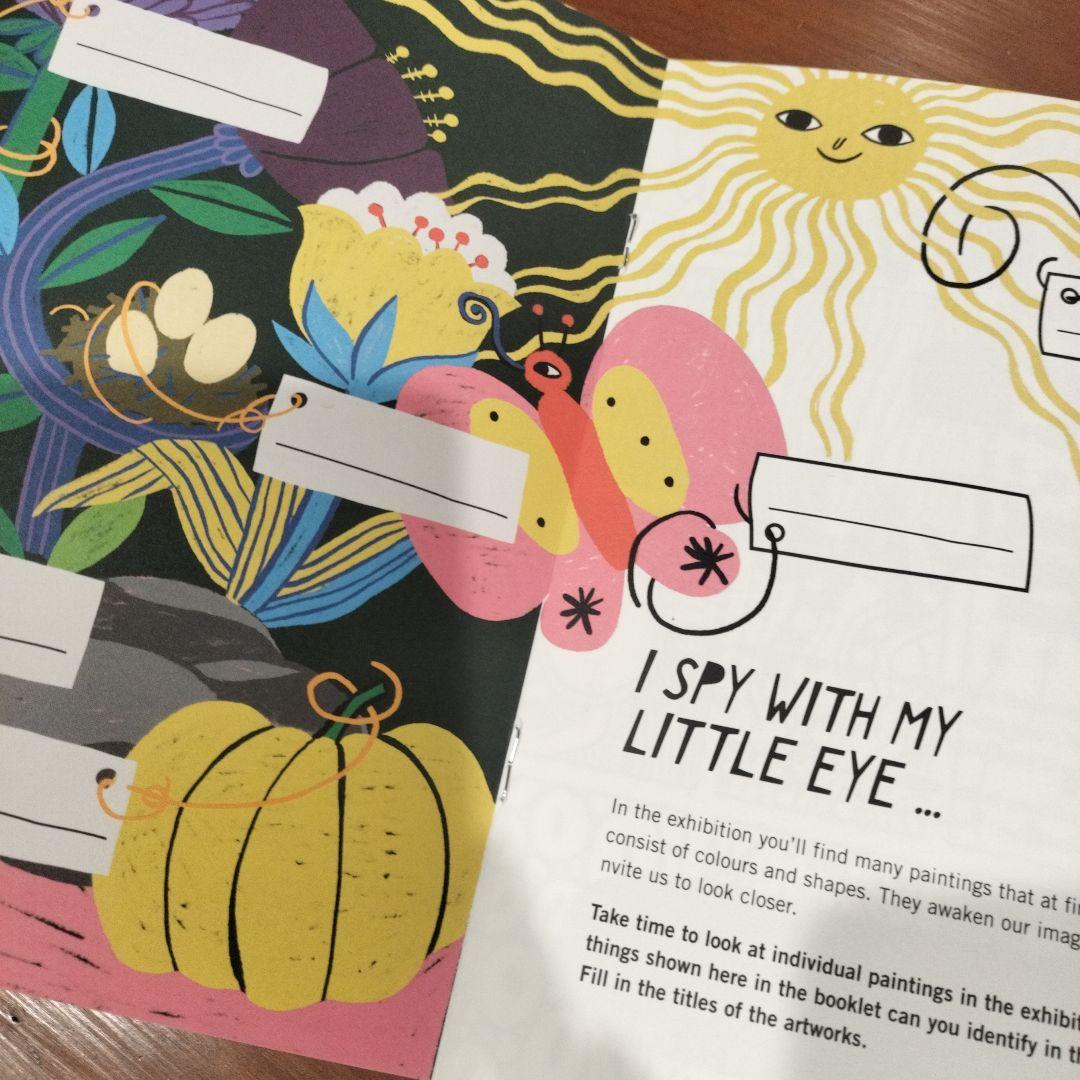 YAYOI KUSAMA アクティビティブックレット