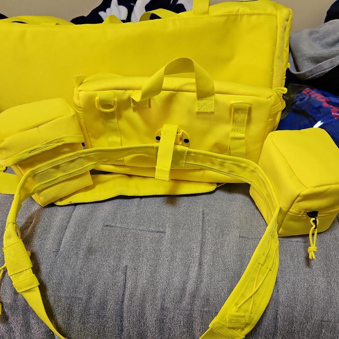 NIKE　Off-White 　イエロー ダッフルバッグ