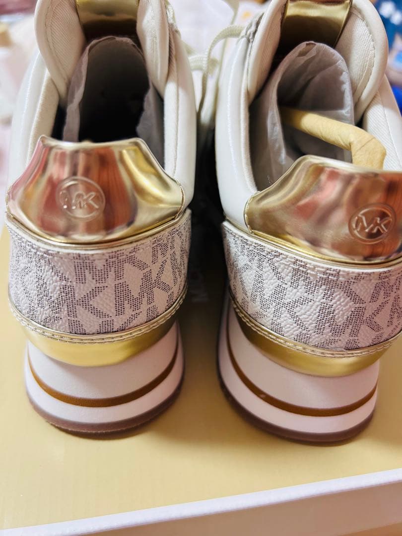 Michael Kors ホワイト ゴールド スニーカー　新品未使用　7M