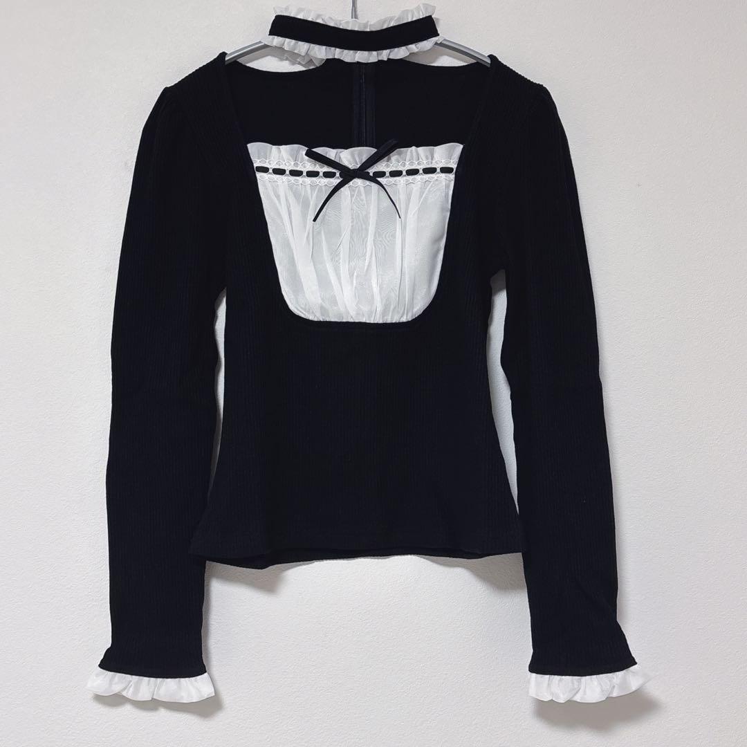 【pium】ラウンドフリルチョーカーカットソー ブラック 新品未使用 ぴうむ