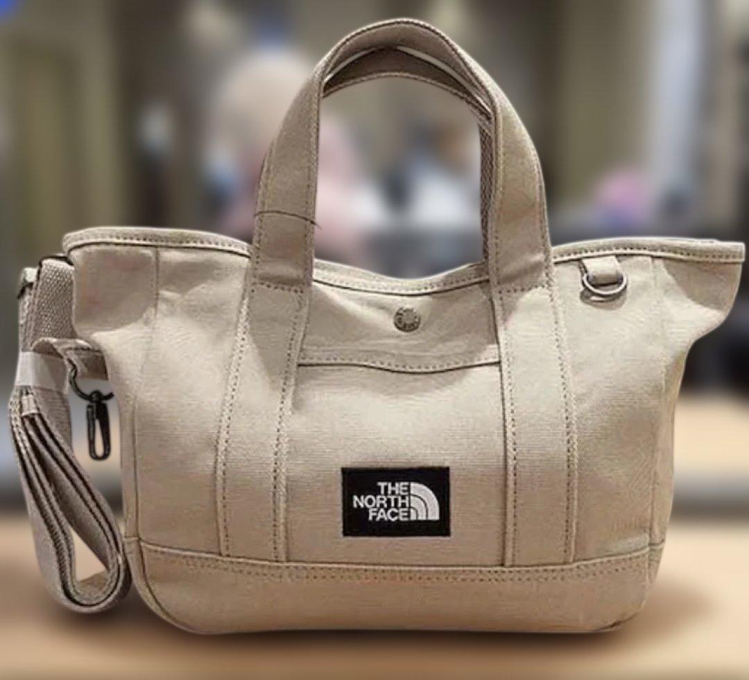 【藤田 】THE NORTH FACE ベージュショルダーバッグ日本未入荷