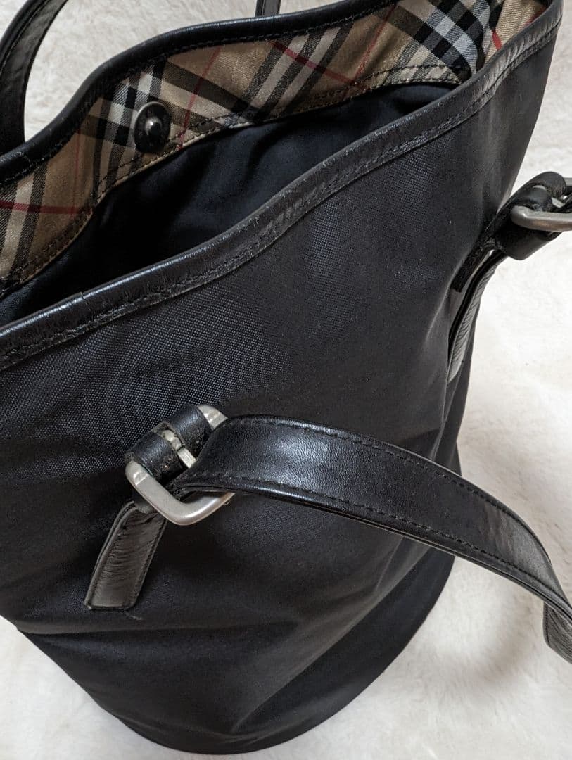 Burberry ブラック トートバッグ　ノバチェック　ナイロン　バケツ型