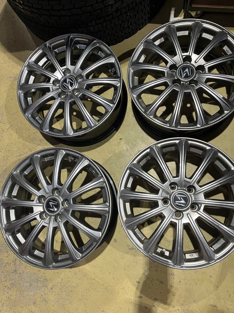 アルミホイール ロッキー ライズHEV 16×6J 5穴PCD100 ET42