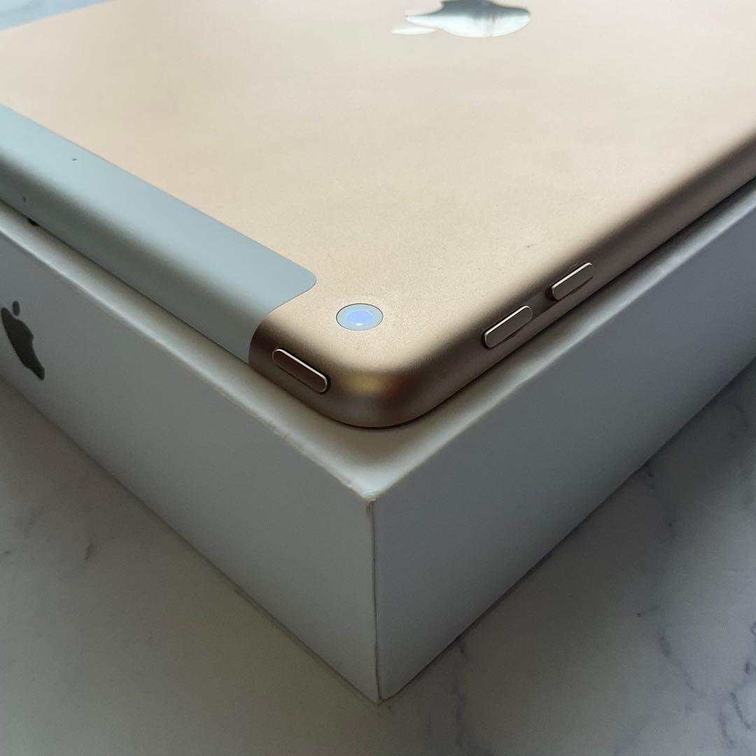 【美品】Apple iPad 第5世代 Wi-Fi Cellular 32GB