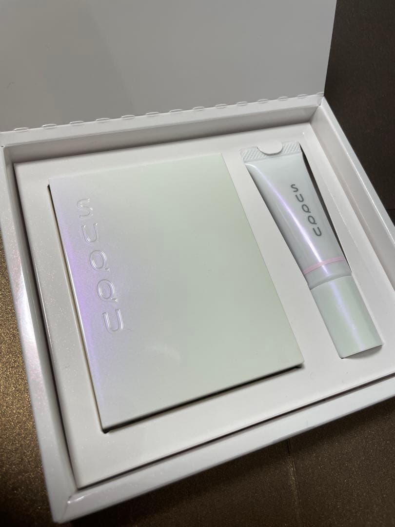 【舜華&鈴音】SUQQU 2025 クリスマスコフレ限定パレット