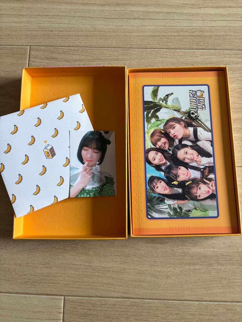 OH MY GIRL banana バナナ