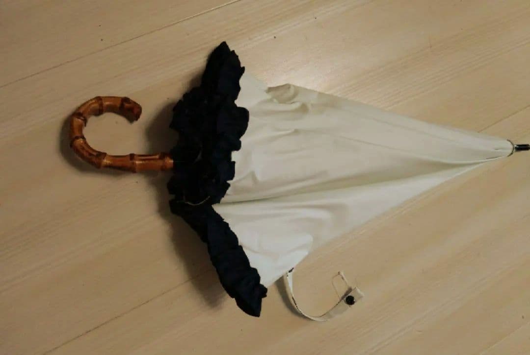 完全遮光日傘　芦屋ロサブラン ショート／ベージュ×ブラック　UV 雨兼用