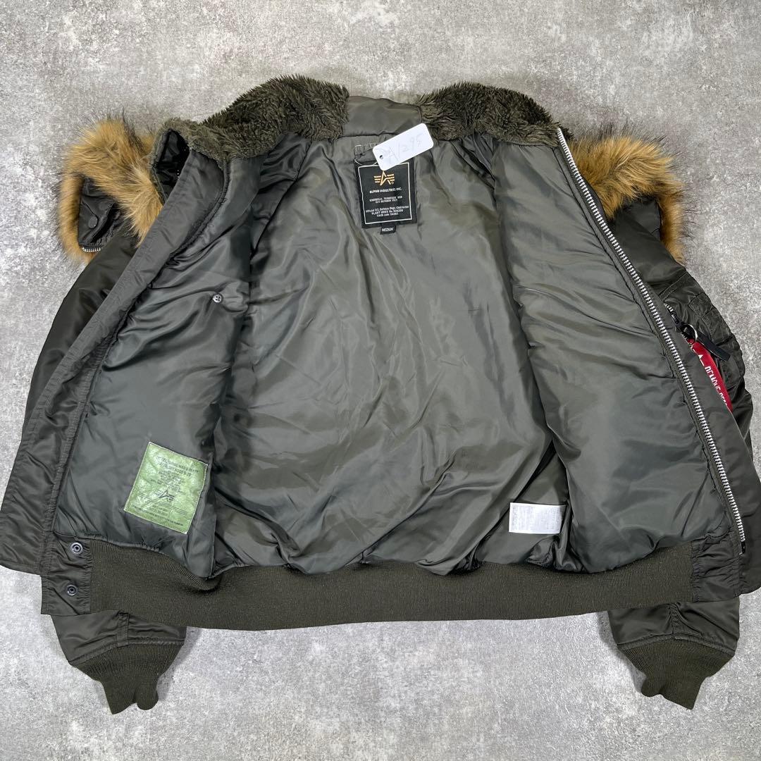 ▼N-2B アルファ　フライトジャケット　M 短丈　オリーブ　ミリタリー　モード