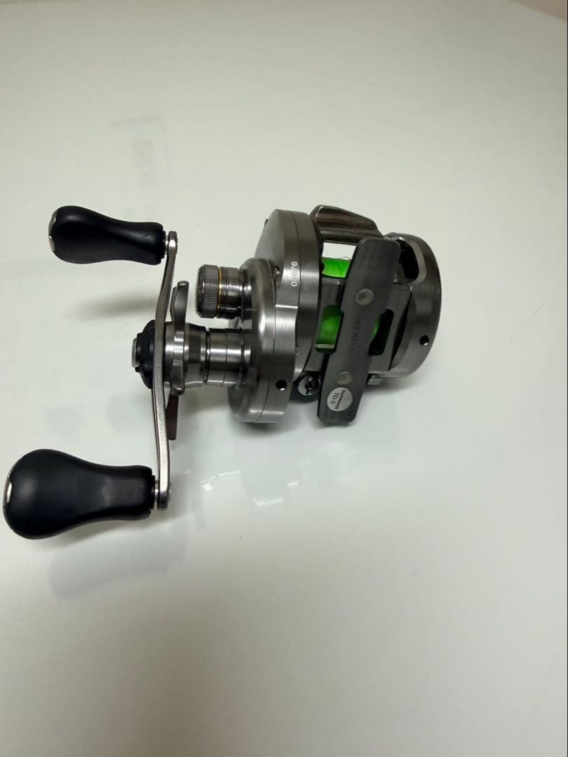 リール SHIMANO BFS HG CALCUTTA CONQUEST