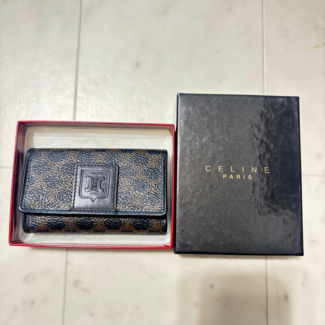 CELINE ネイビー レザー キーケース　トリオンフ