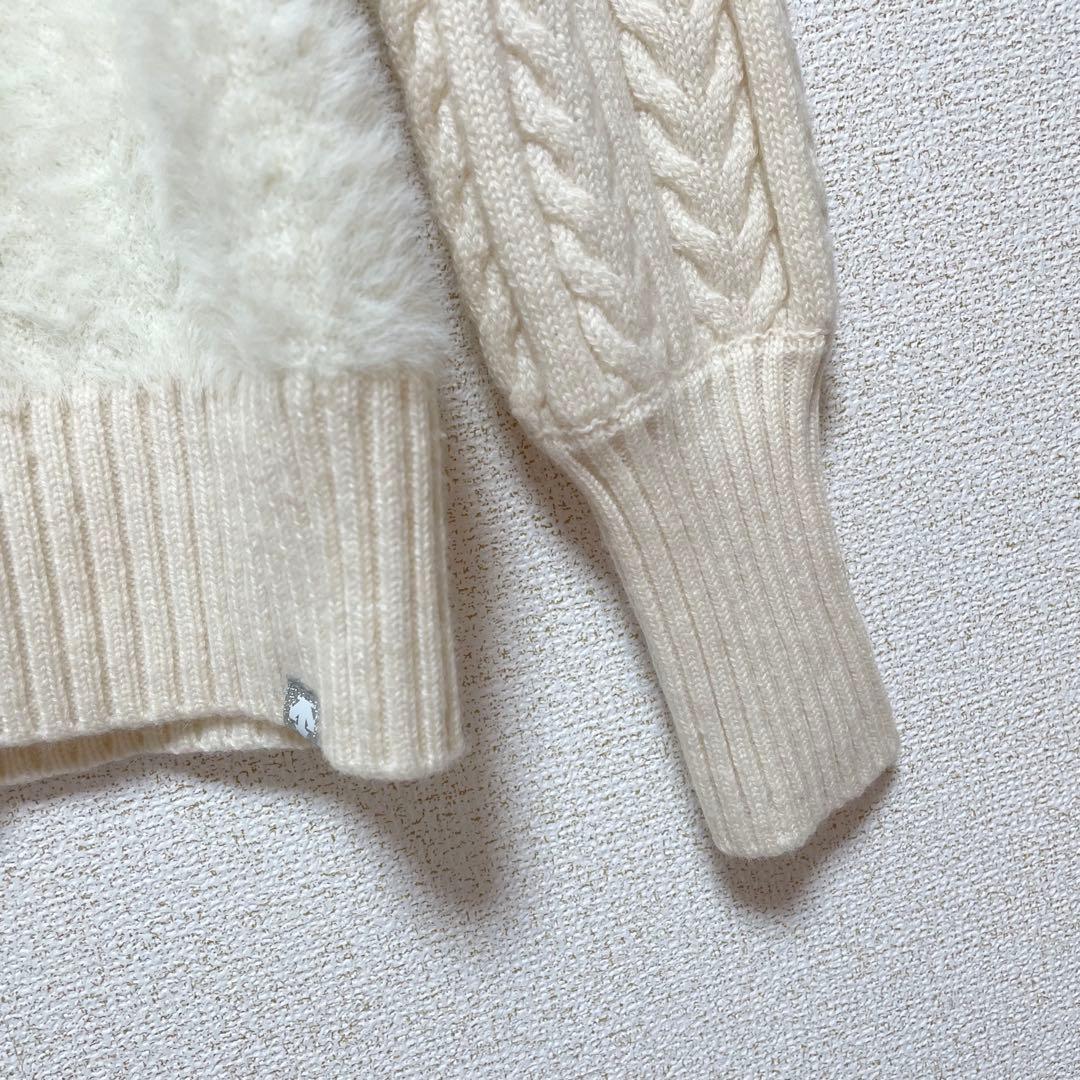 美品 ♡デサントゴルフ　リュクス　タートルネックニット　シャギー　クリスタル