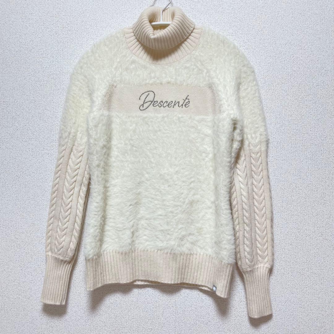 美品 ♡デサントゴルフ　リュクス　タートルネックニット　シャギー　クリスタル