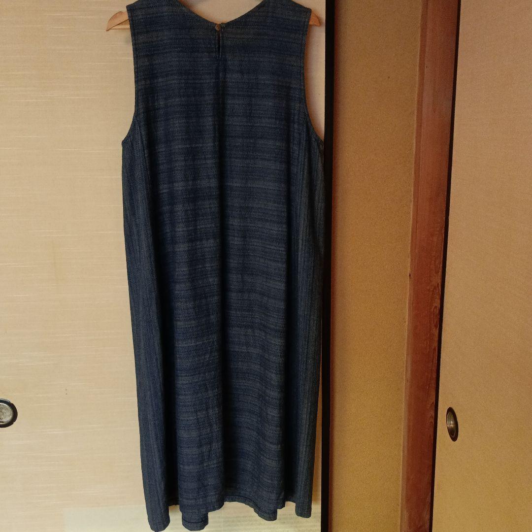郡言堂　ジャンパースカート(逆スラブ藍染刺し子織り）