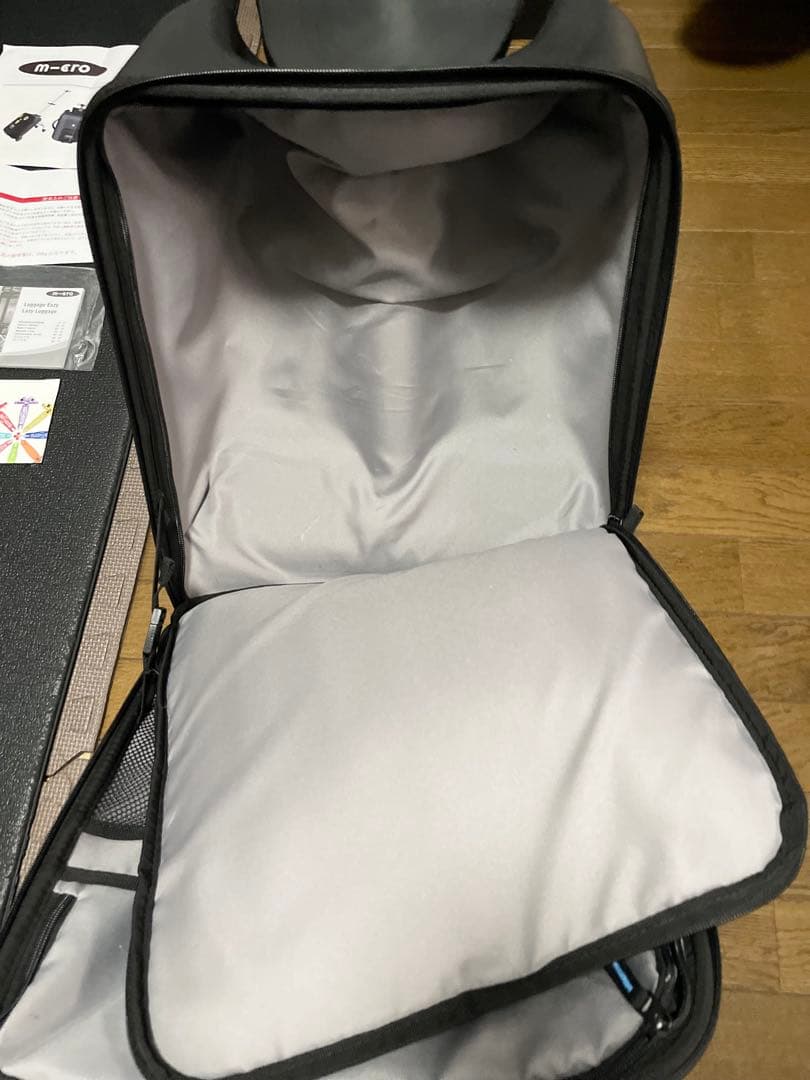 ★m-cro マイクロ　ラゲッジ　イージー　子供が乗れるスーツケース　ベビーカー