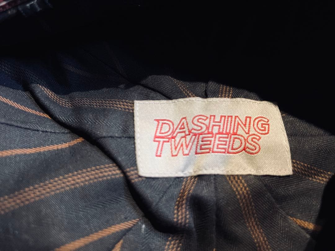 ADJUSTABLE COSTUME × DASHING TWEEDS