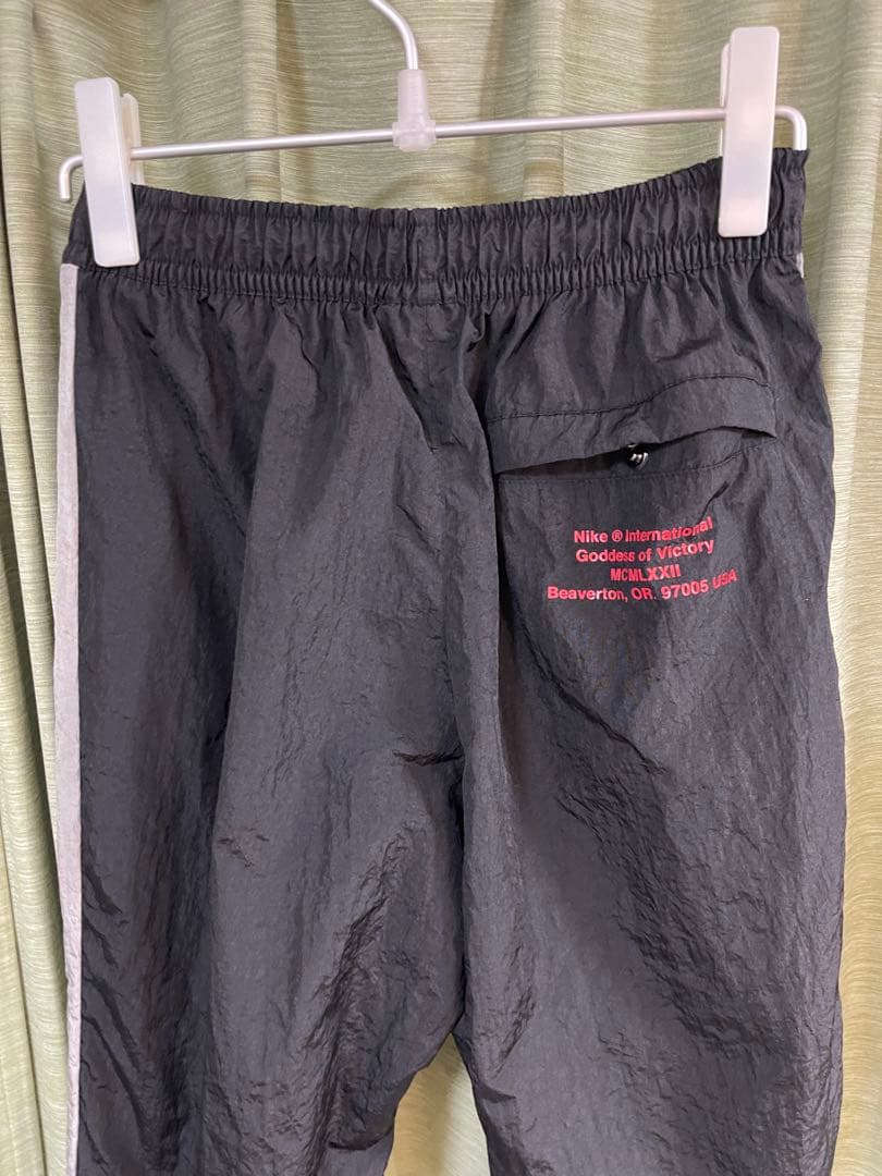 NIKE SWOOSH PANTS スウォッシュ ウーブンパンツ　スウッシュ L