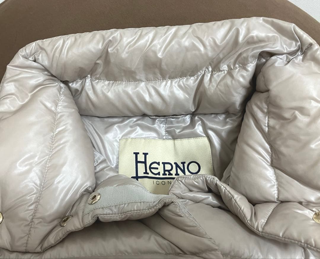Herno★ふわふわダウンコート★Amelia★シャンパングレージュ44