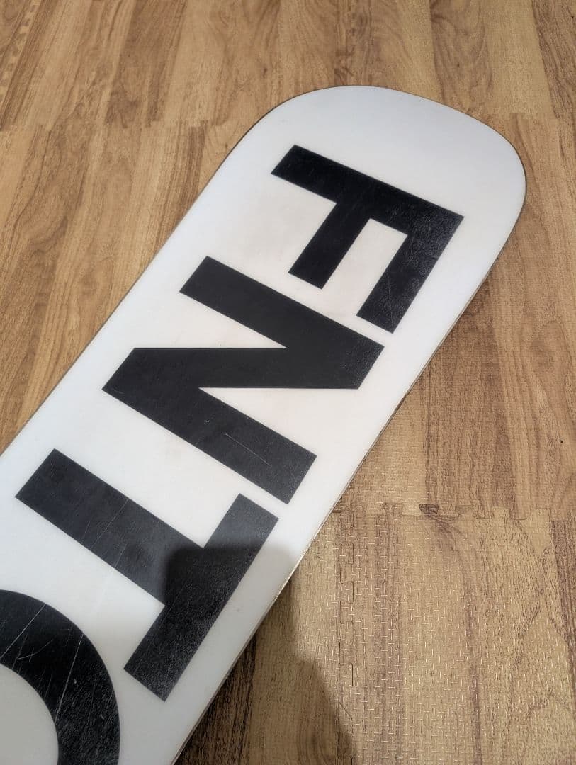 FNTC TNT R 150cm グラトリ用スノーボード