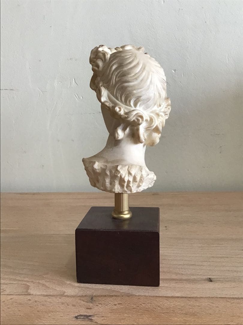 西洋彫刻　石膏　アポロ神　古代ギリシャ　オブジェ　置物　アンティーク
