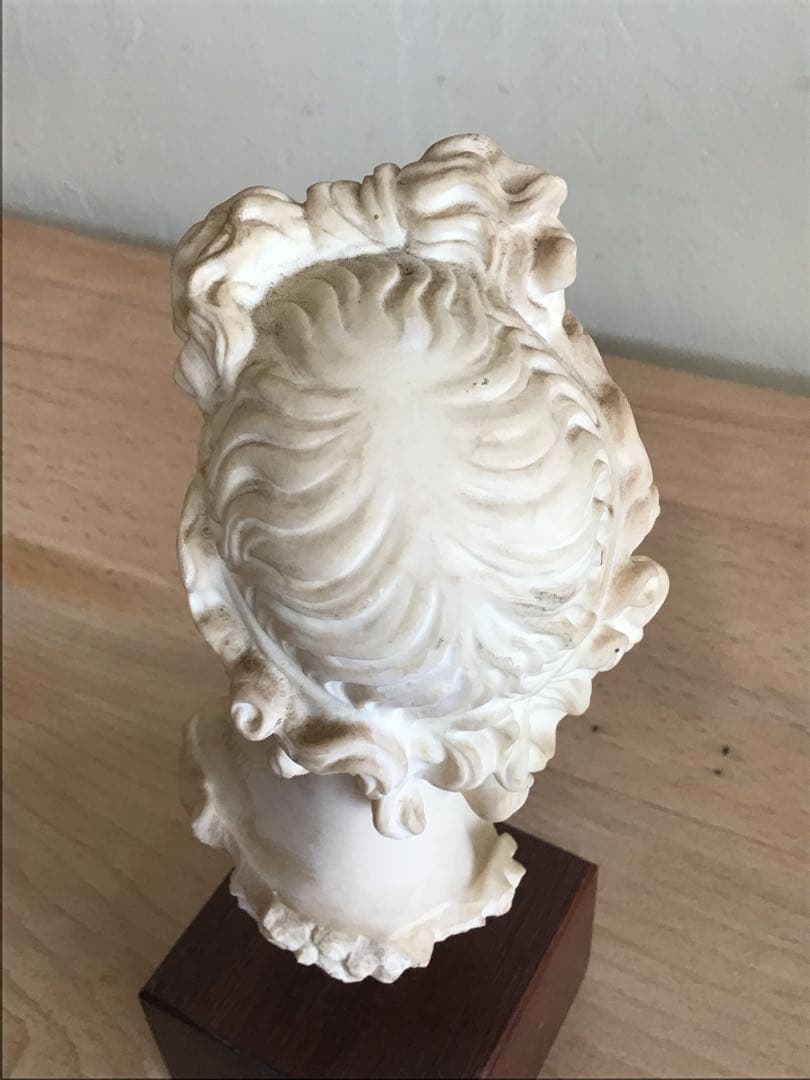 西洋彫刻　石膏　アポロ神　古代ギリシャ　オブジェ　置物　アンティーク