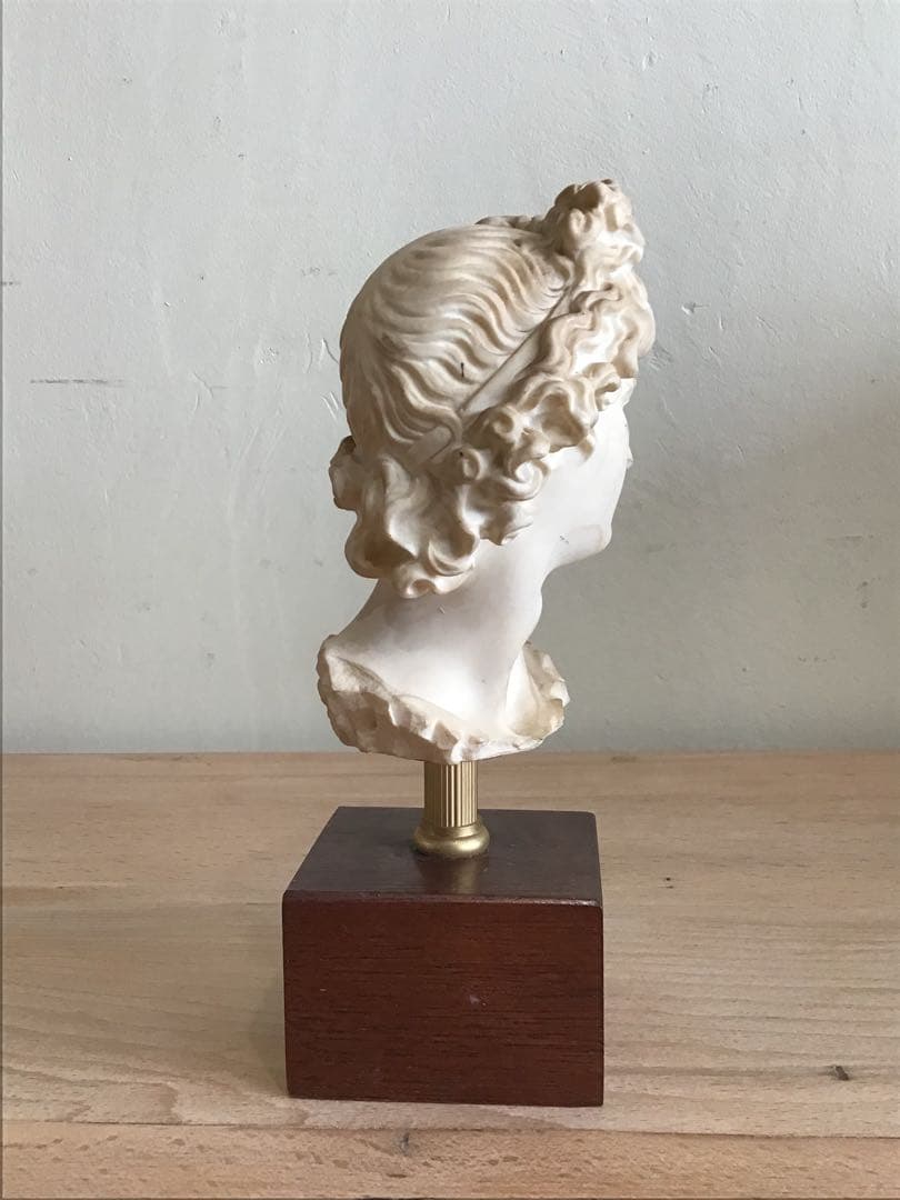 西洋彫刻　石膏　アポロ神　古代ギリシャ　オブジェ　置物　アンティーク