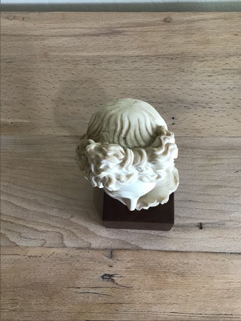 西洋彫刻　石膏　アポロ神　古代ギリシャ　オブジェ　置物　アンティーク