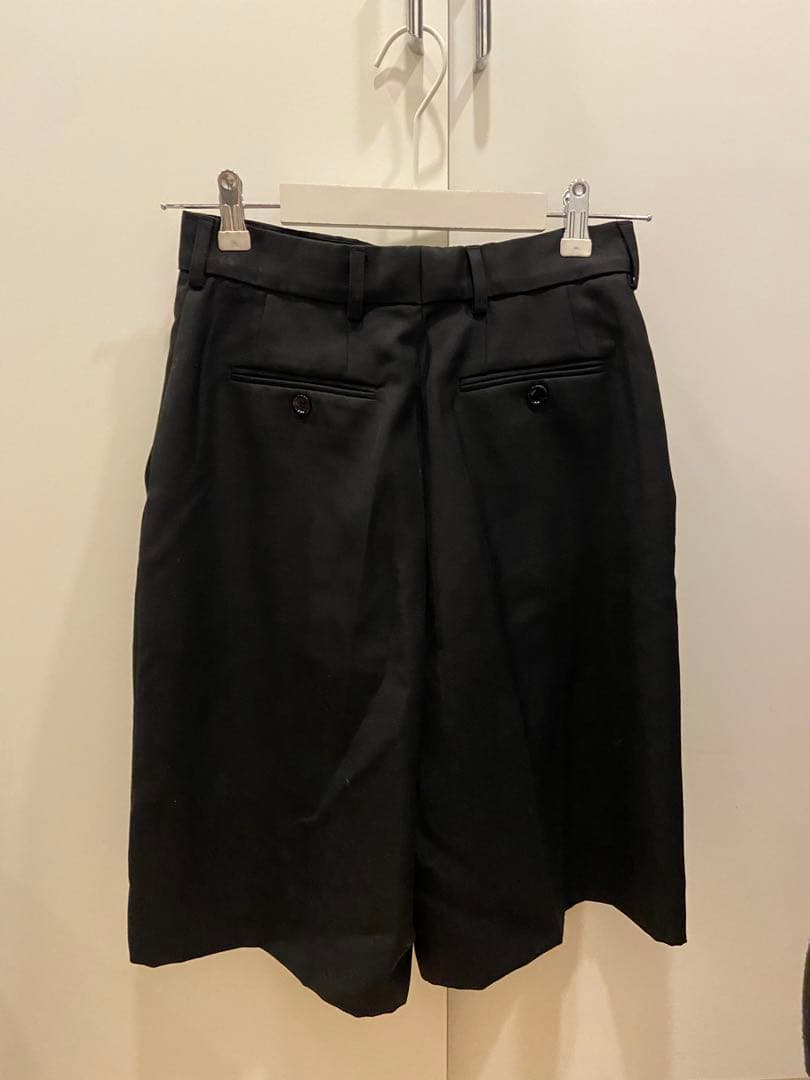 【Acne Studios】テーラードハーフパンツ