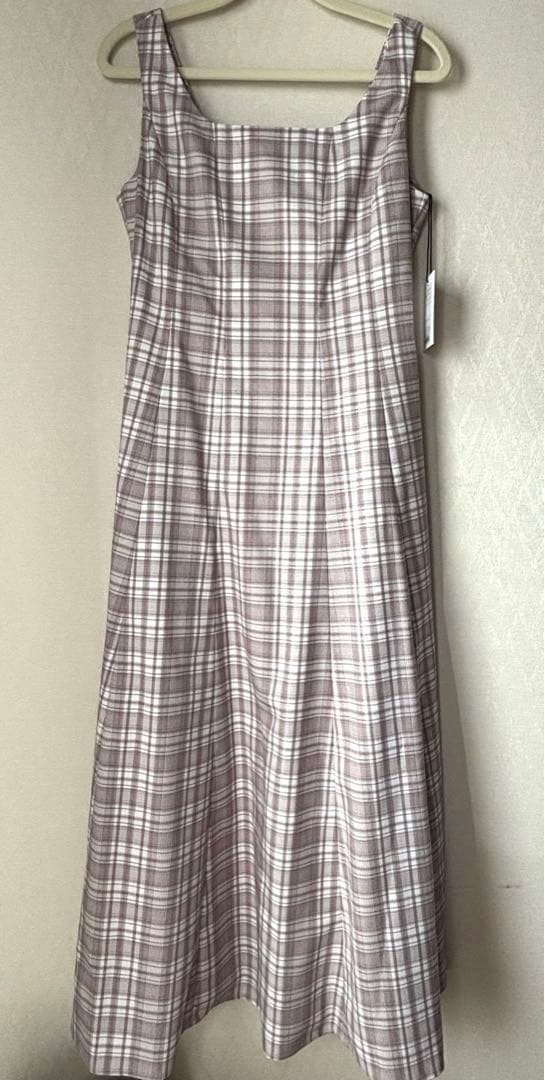 新品【Herlipto】Paddington Long Dress