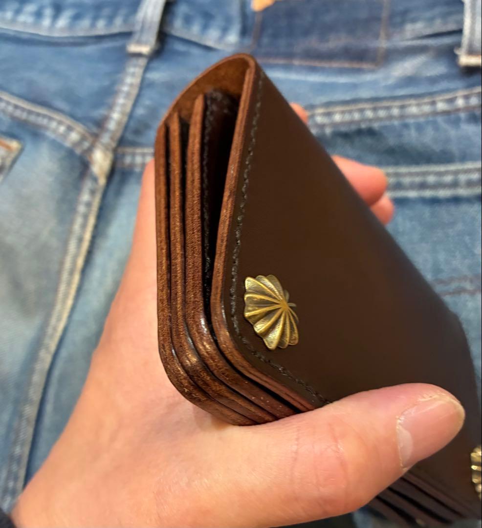 トラッカーウォレット　ミドル　イタリアンレザーブルガロ　アポロコンチョ