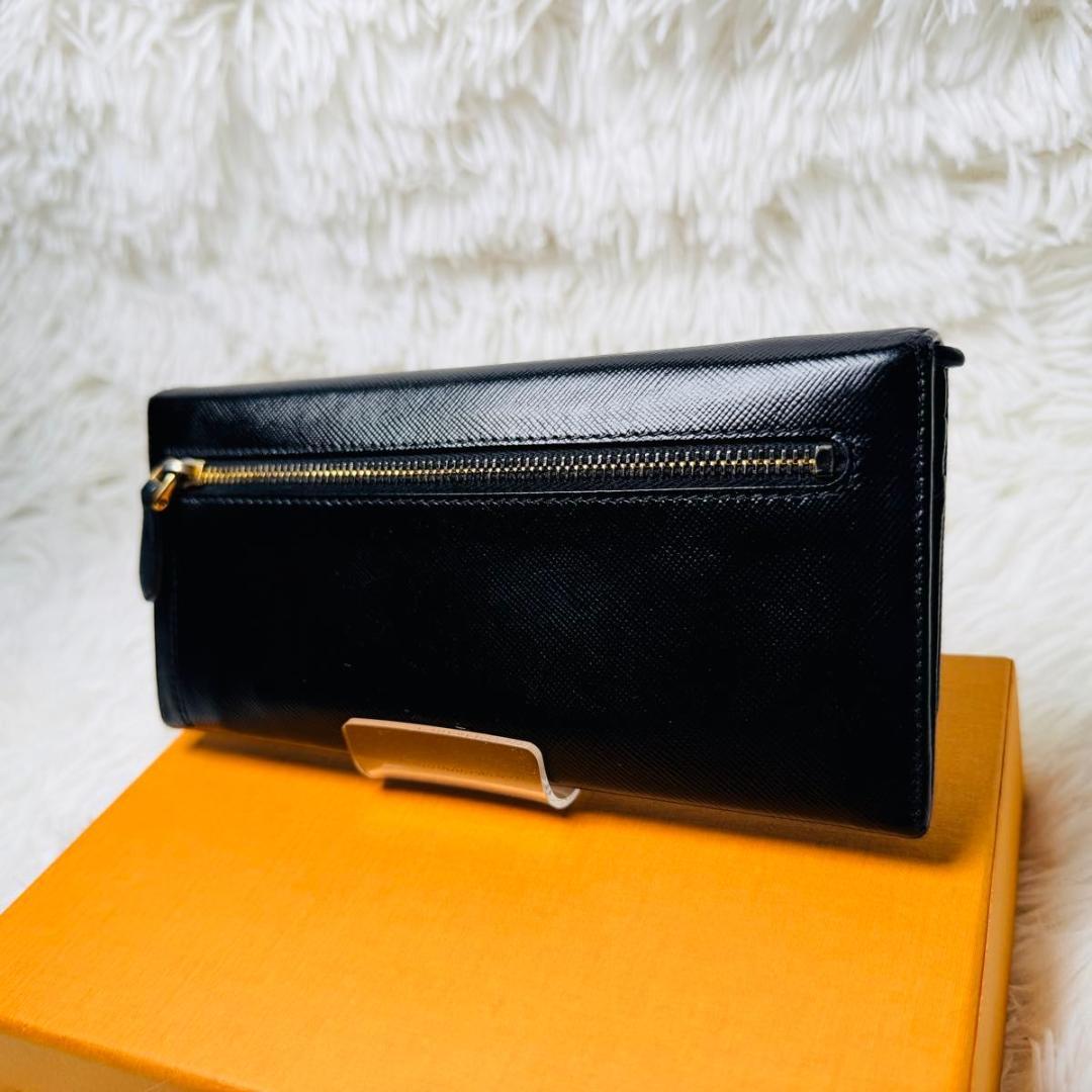 【セール中】PRADA サフィアーノレザー長財布 プラダ ブラック 2つ折り財布