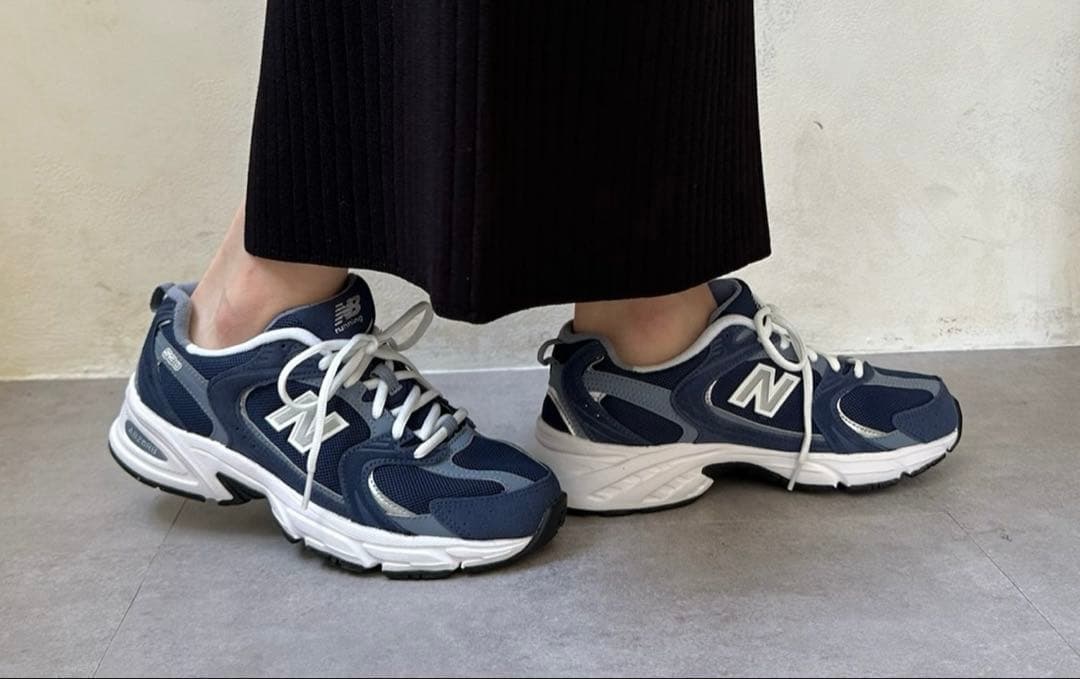 ニューバランス 24.5cm