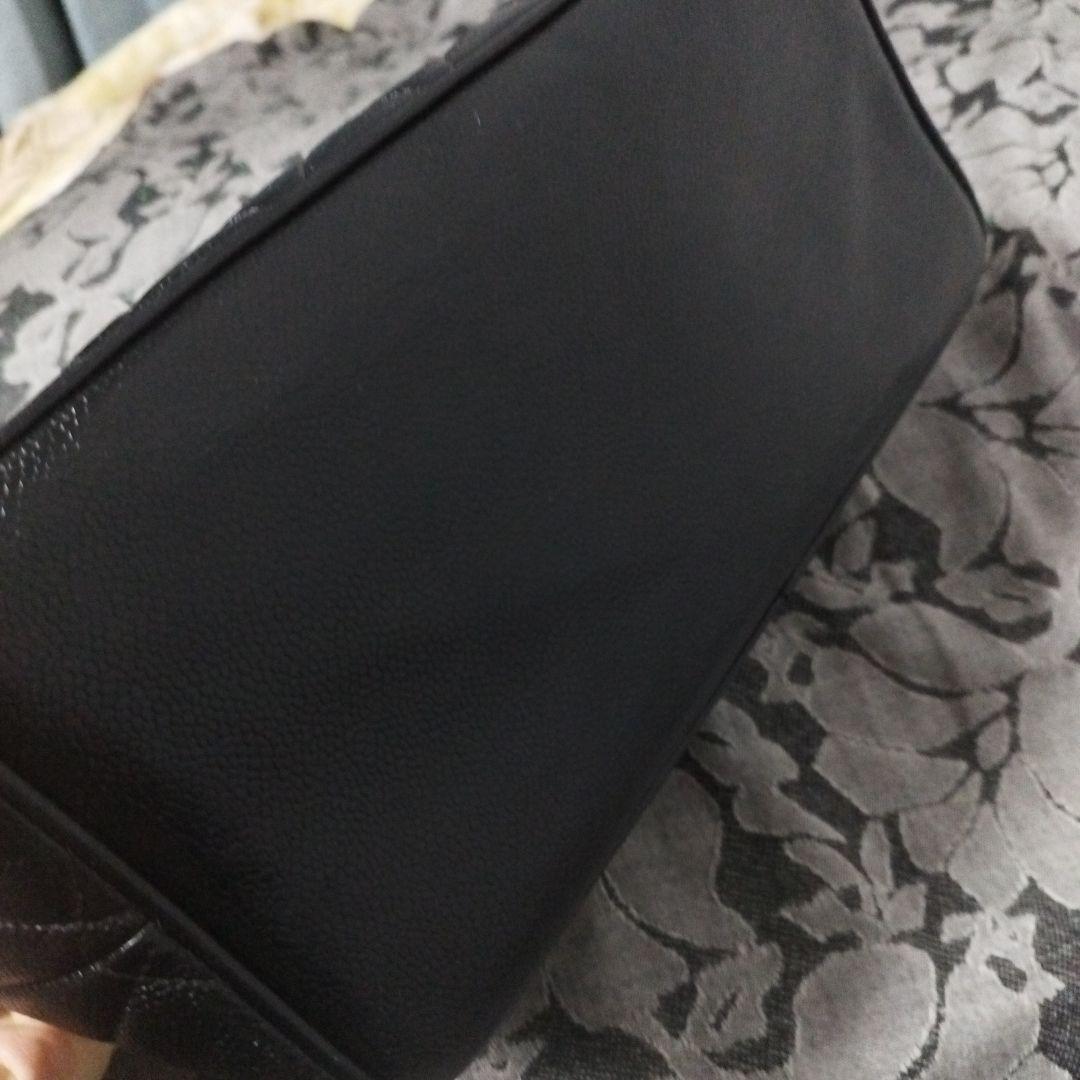 シャネル　復刻版　キャビアトートバッグ