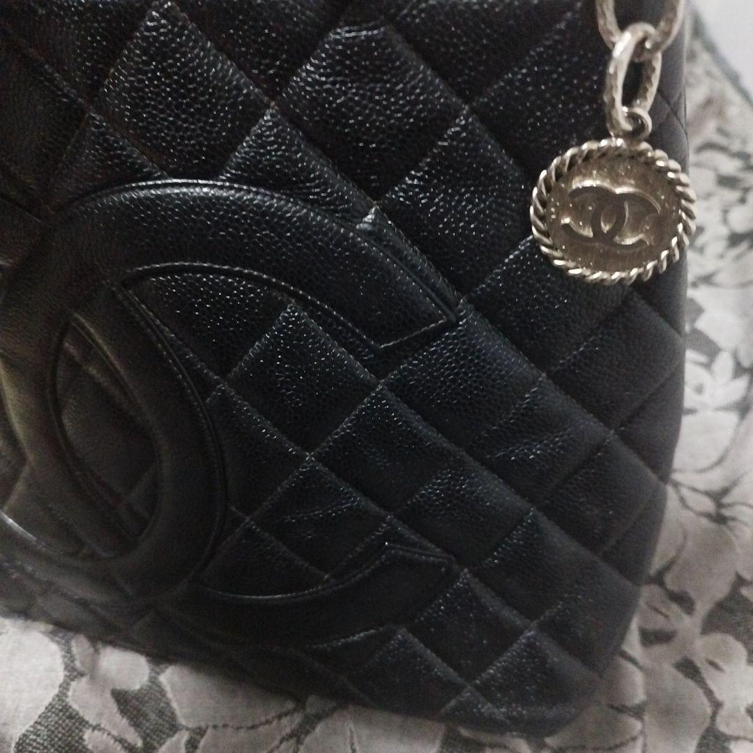 シャネル　復刻版　キャビアトートバッグ