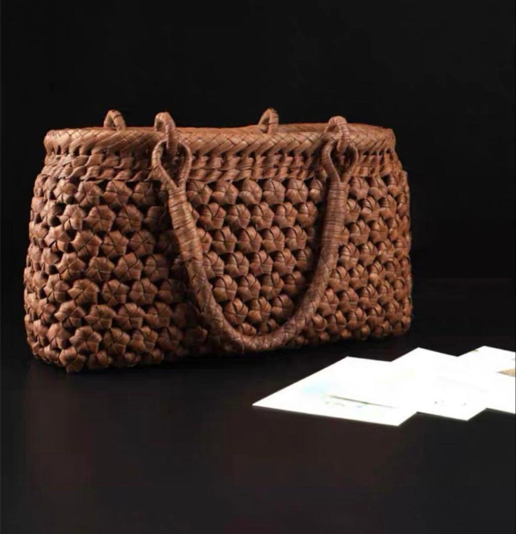 新品　レディース　￼山葡萄カゴバッグ 手提げ 保存袋付き 人気の定番