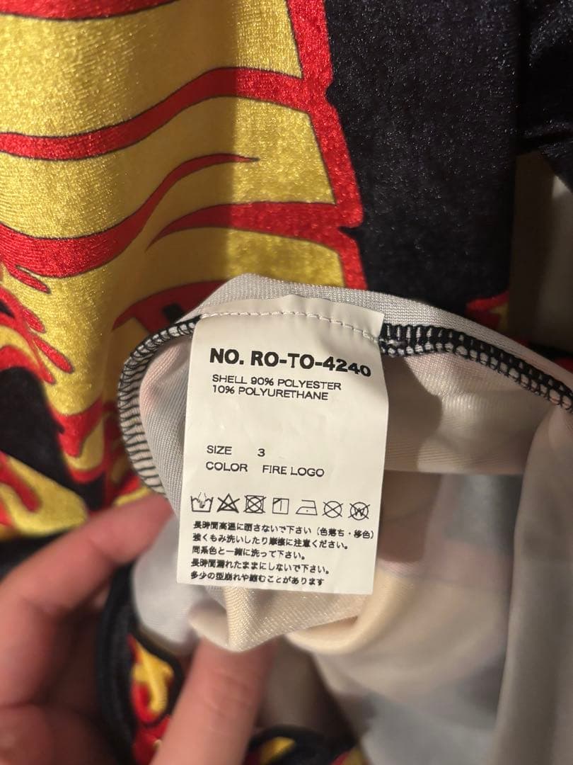 TENDER PERSON ファイアーロゴカットソー