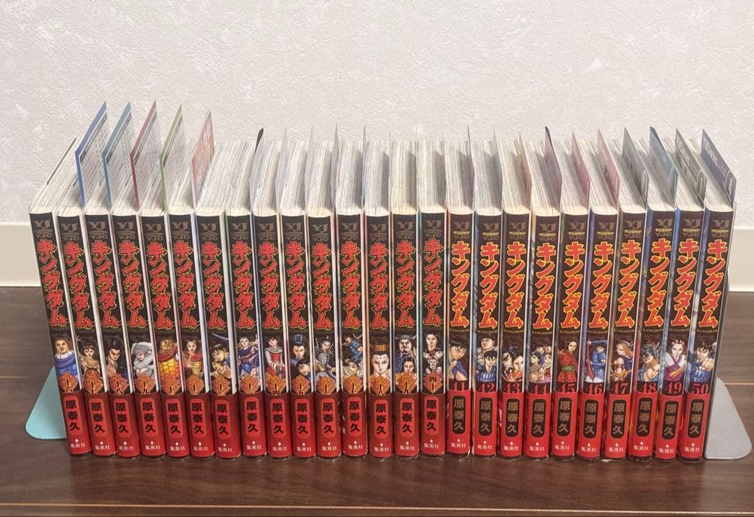 キングダム 1巻〜77巻 初版（6巻〜77巻は帯付き） ＋関連本・オマケ多数