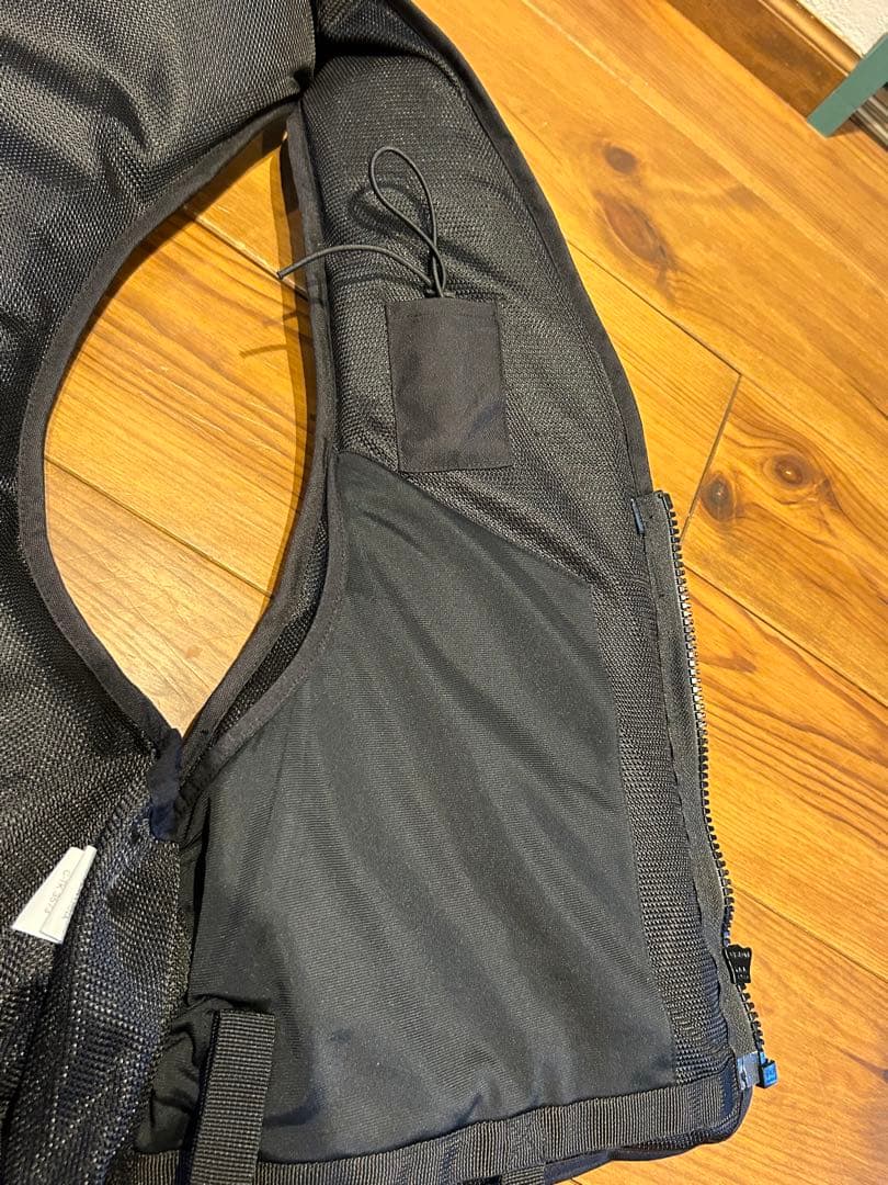 釣武者フェイスコーデュラフローティングベスト　XL