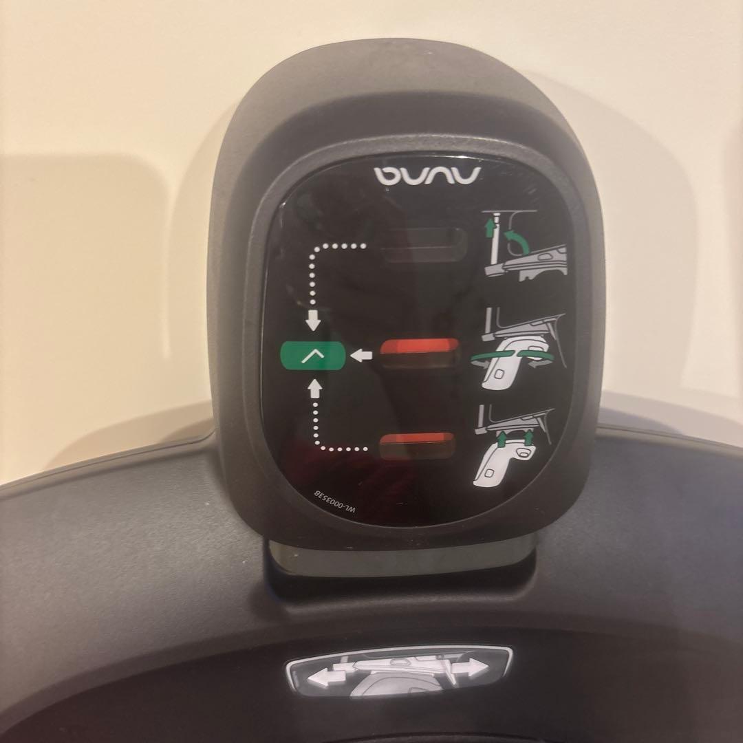 nunaチャイルドシート ベースネクスト