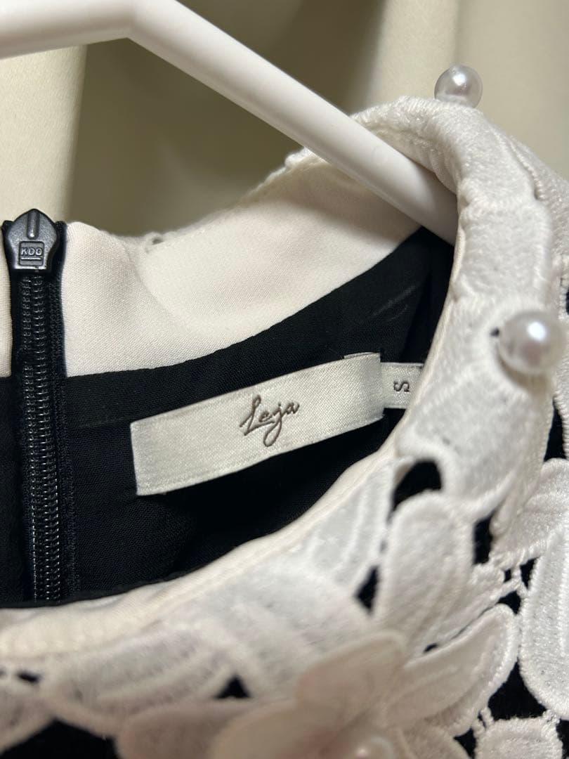 【LEJA】花柄レースカラースパンコール刺繍Aラインフレアドレスワンピース