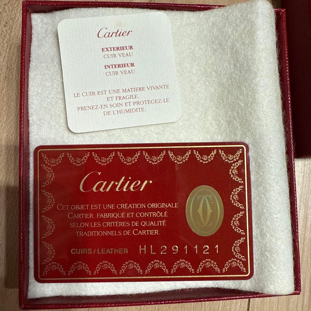 カルティエ　二つ折り財布