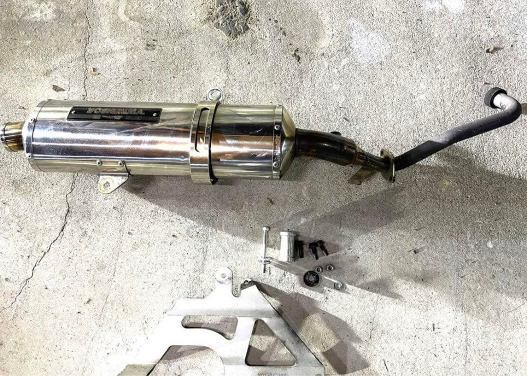 スカイウェイブ　マフラー　ヨシムラサイクロン　cj44