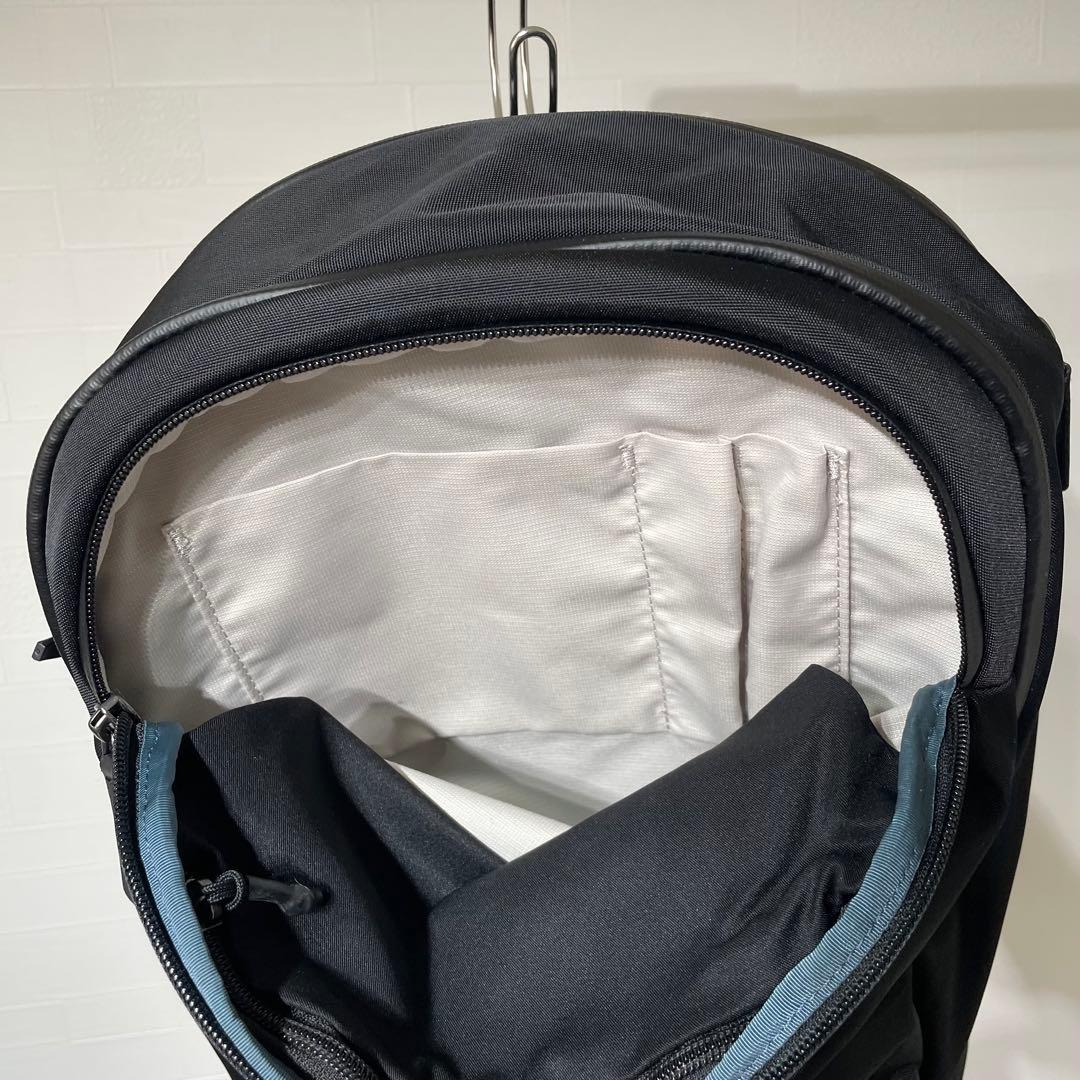 Transit Workpack Pro 28L リサイクルデュラウィーブ