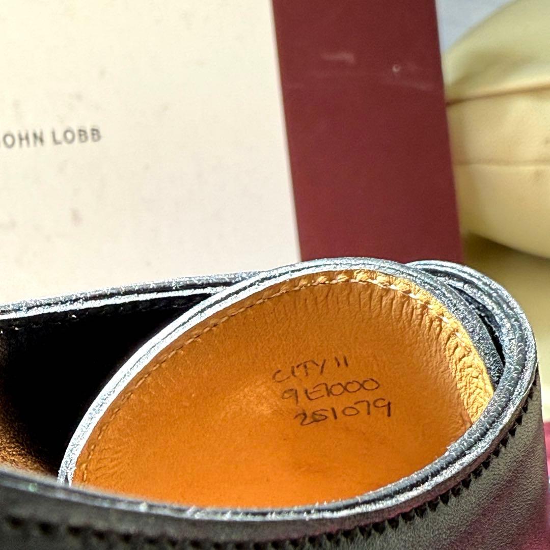 けん 美品箱付JOHN LOBBジョンロブ ストレートチップ9Eブラック