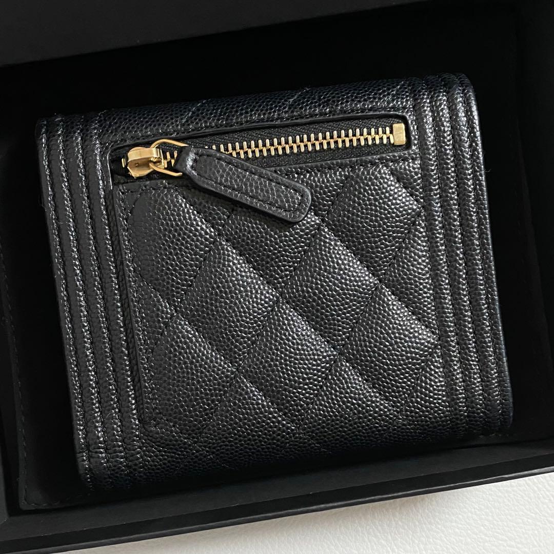 CHANEL / ボーイシャネル スモールフラップウォレット 三つ折り財布