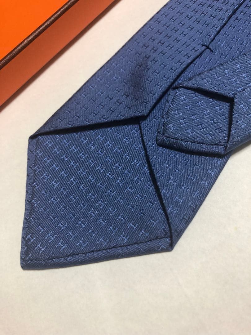 エルメス ネクタイ ［ファソネ］H柄　【極美品】