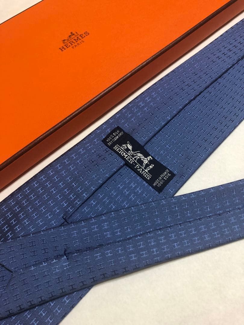 エルメス ネクタイ ［ファソネ］H柄　【極美品】